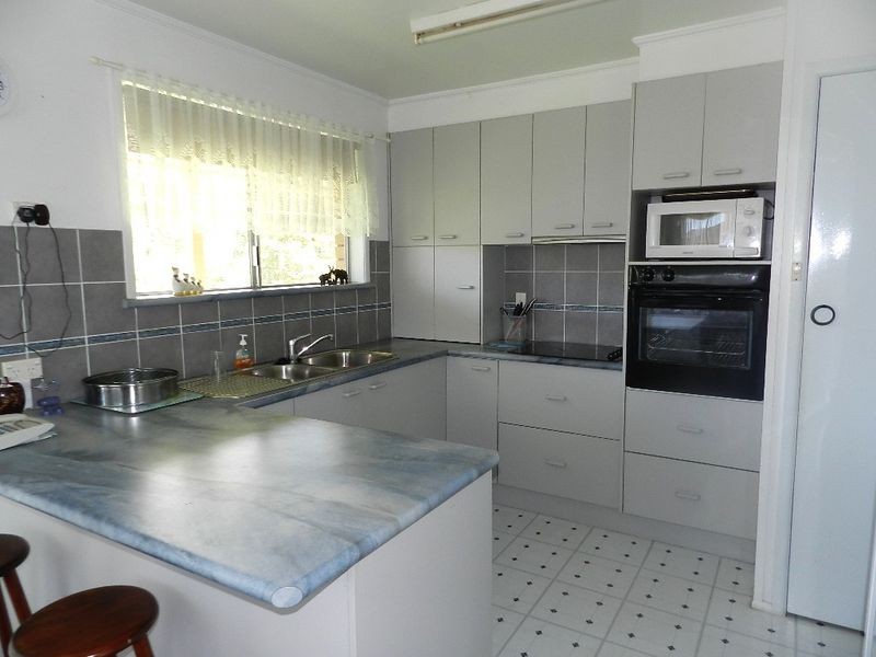 15 Oyster Channel Road, Yamba NSW 2464