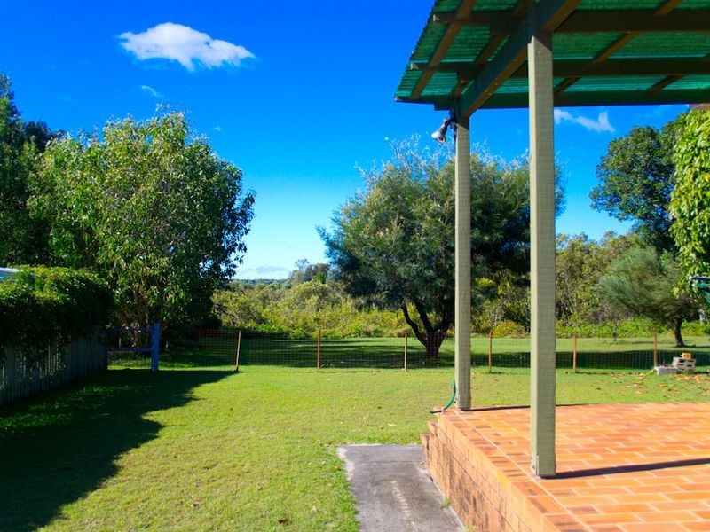 20 The Peninsula, Yamba NSW 2464