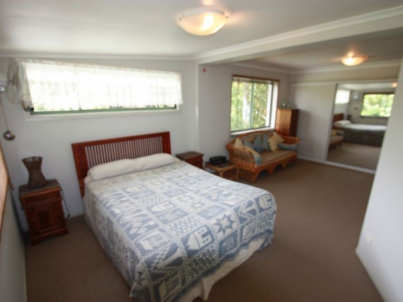 181 Carrs Drive, Yamba NSW 2464