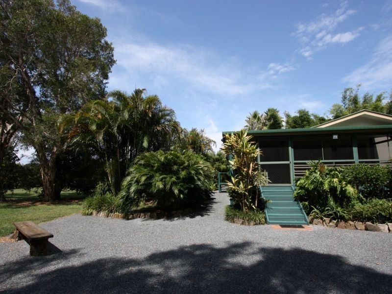 181 Carrs Drive, Yamba NSW 2464