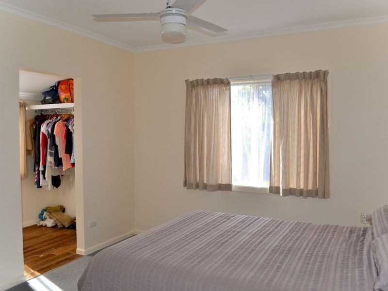 14 Waratah Ave, Yamba NSW 2464