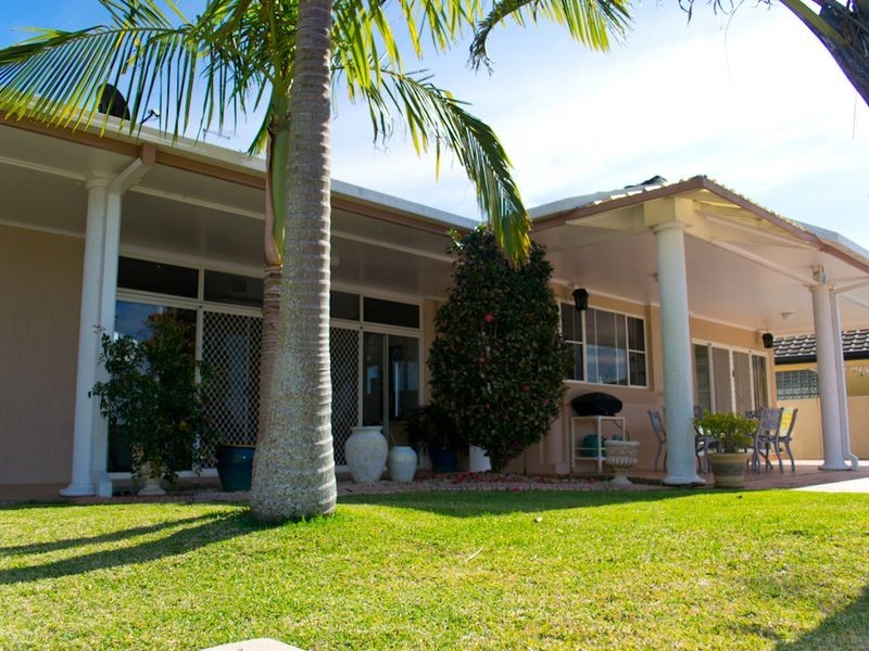 52 The Mainbrace, Yamba NSW 2464