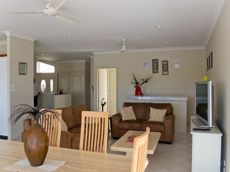 52 The Mainbrace, Yamba NSW 2464