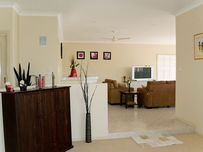 52 The Mainbrace, Yamba NSW 2464