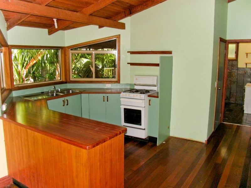 13 Pegus Drive, Wooloweyah NSW 2464