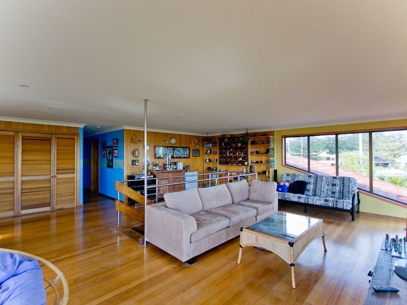 6 Bent Street, Yamba NSW 2464