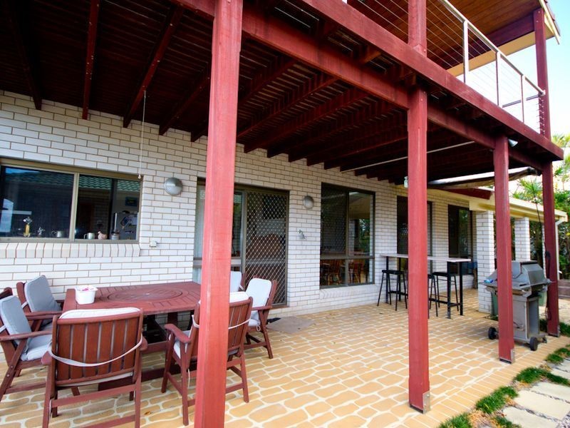 6 Bent Street, Yamba NSW 2464