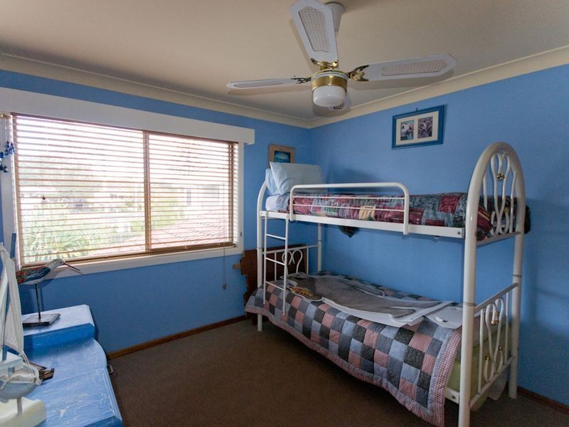 6 Bent Street, Yamba NSW 2464