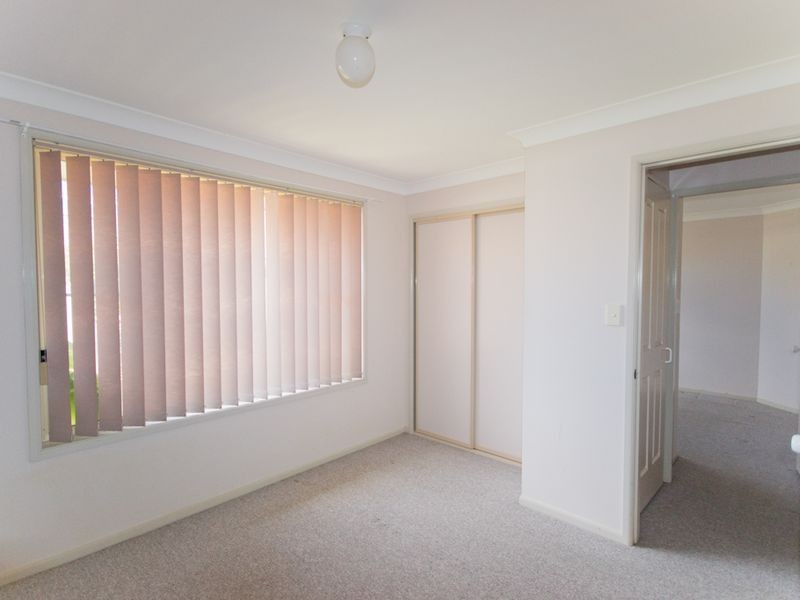 2/16 Parkview Crescent, Yamba NSW 2464