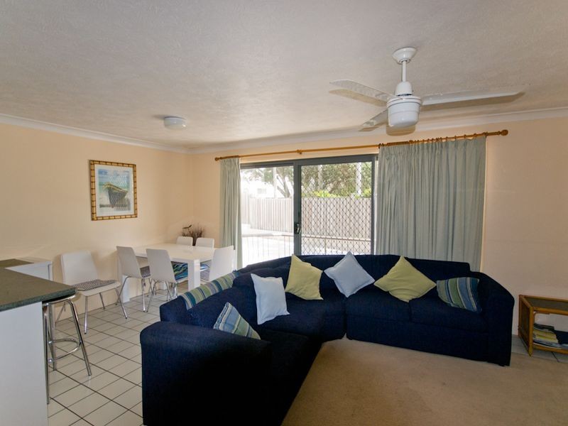 7 Edgewater/12 Pacific Parade, Yamba NSW 2464