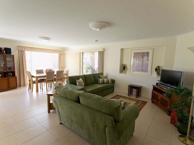 17 Harold Tory Drive, Yamba NSW 2464