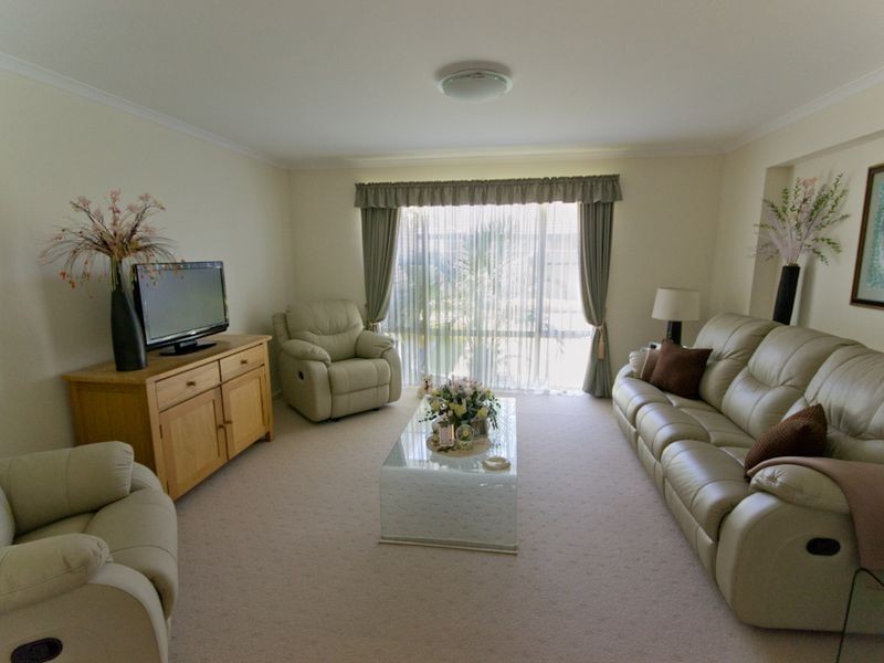 17 Harold Tory Drive, Yamba NSW 2464