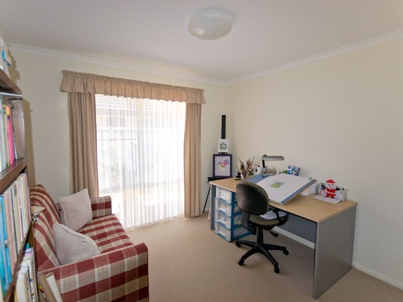 17 Harold Tory Drive, Yamba NSW 2464