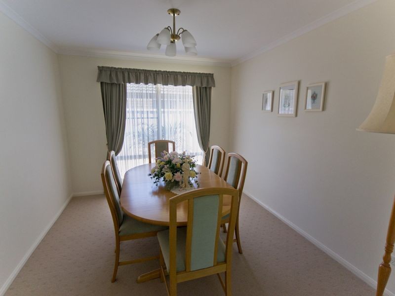 17 Harold Tory Drive, Yamba NSW 2464