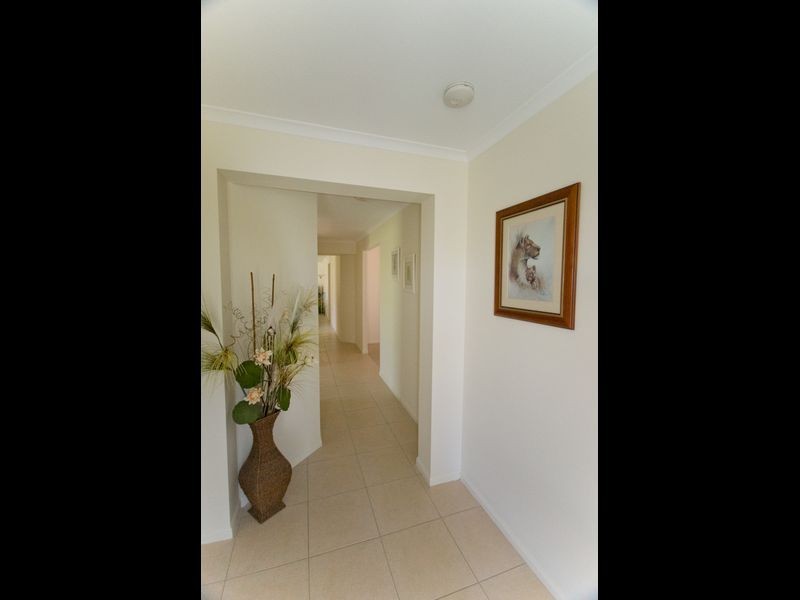 17 Harold Tory Drive, Yamba NSW 2464