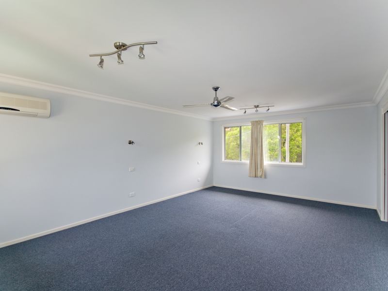 27 Shores Drive, Yamba NSW 2464