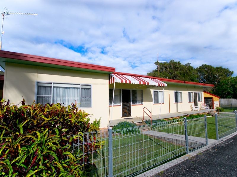 27 Queen Street, Yamba NSW 2464