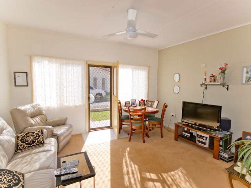 27 Queen Street, Yamba NSW 2464