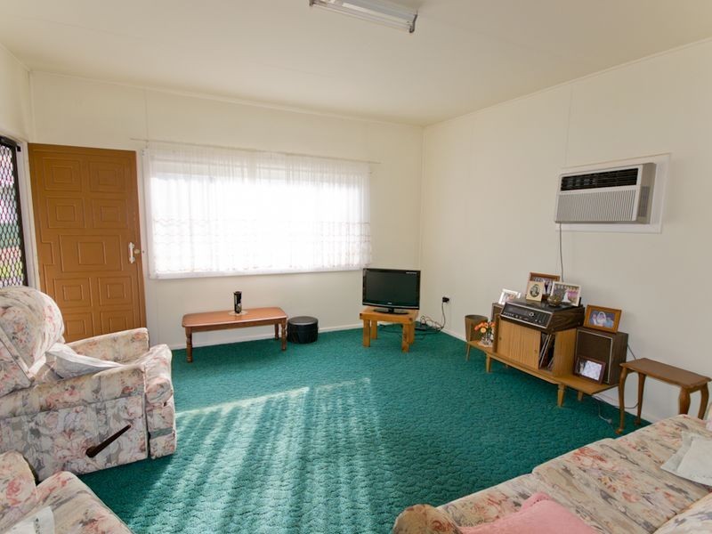 27 Queen Street, Yamba NSW 2464