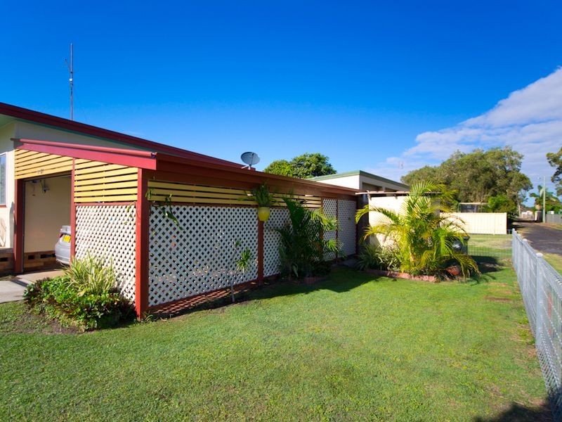 27 Queen Street, Yamba NSW 2464