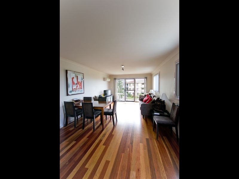 8/21 Clarence Street, Yamba NSW 2464