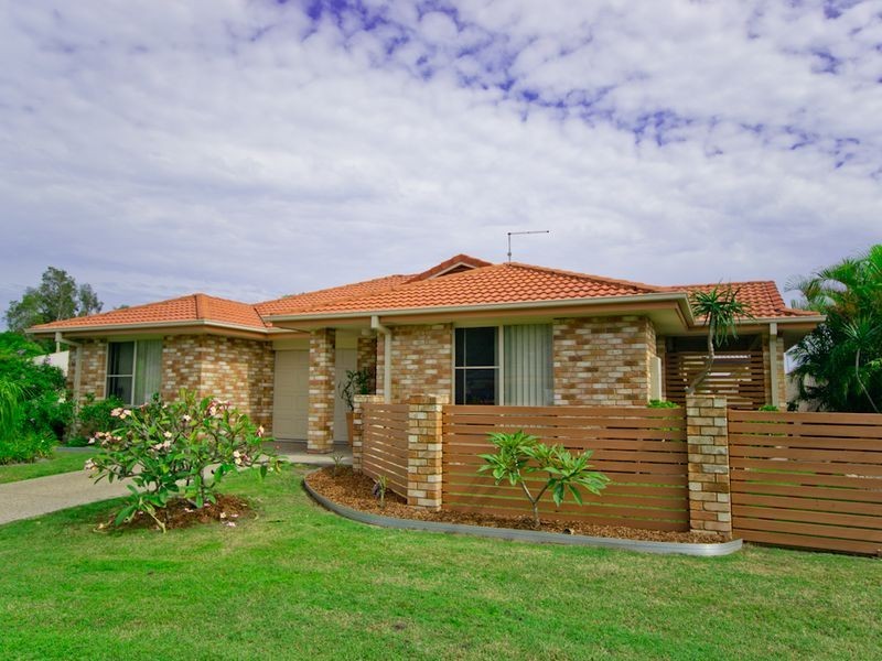 8a William Avenue, Yamba NSW 2464