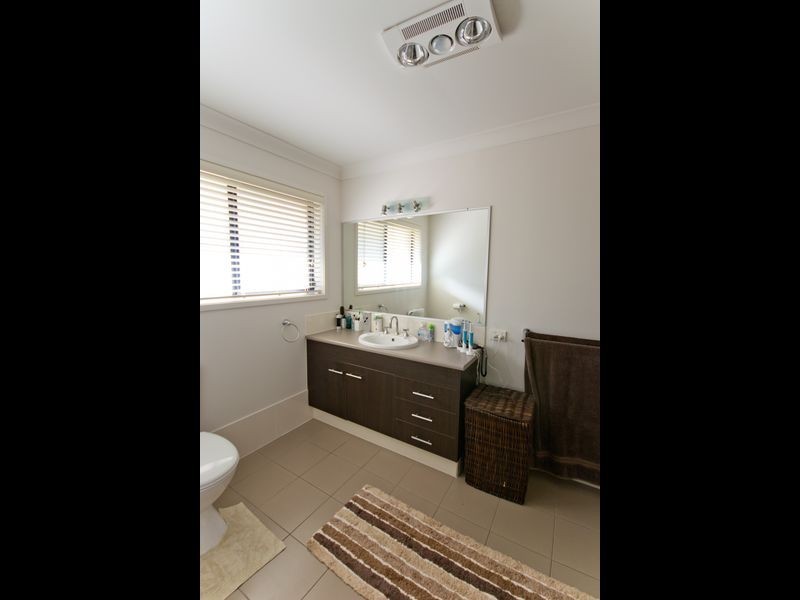 15 William Avenue, Yamba NSW 2464