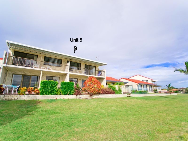 5 Peninsula Court/35-39 The Peninsula, Yamba NSW 2464