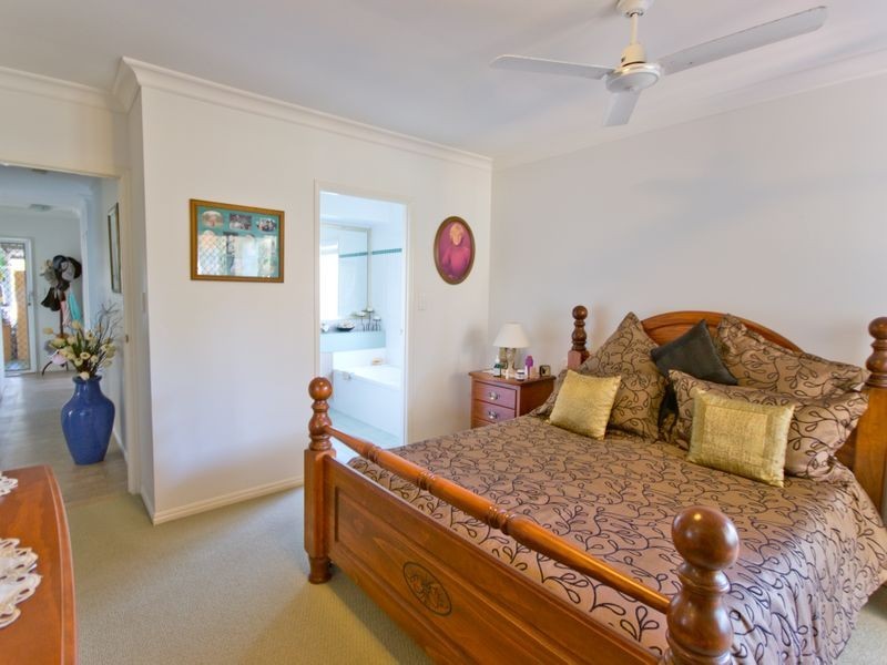 6 The Drive, Yamba NSW 2464