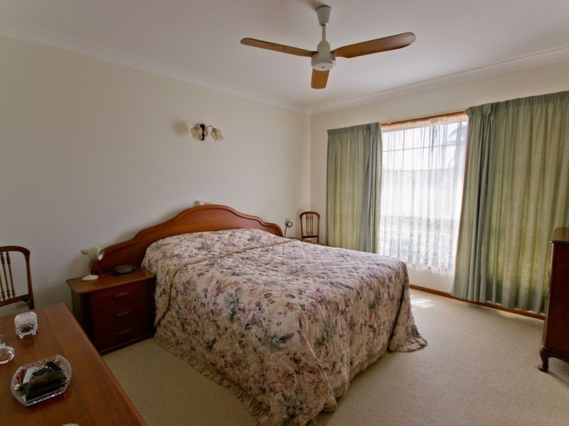 16 Acacia Circuit, Yamba NSW 2464