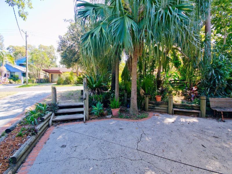 30 Young Street, Wooloweyah NSW 2464