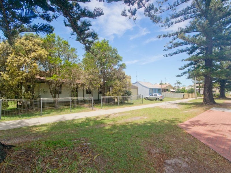 2 & 3 River Street & 8 Little High Street, Yamba NSW 2464