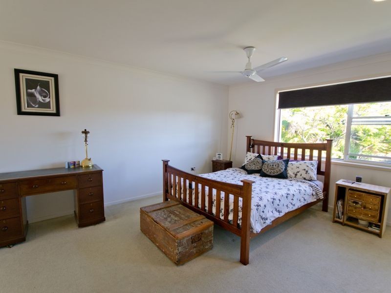 2 The Peninsula, Yamba NSW 2464