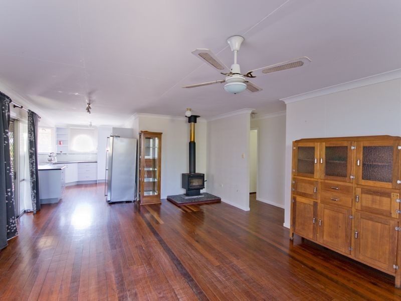 9 Dalley Street, Palmers Island NSW 2463