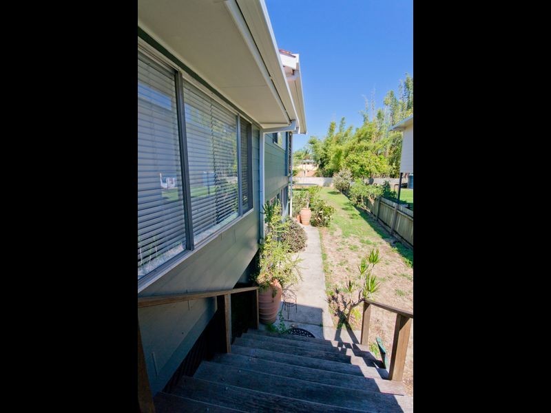 9 Dalley Street, Palmers Island NSW 2463