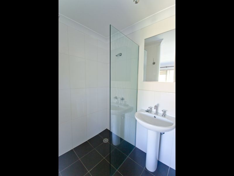 9 Dalley Street, Palmers Island NSW 2463