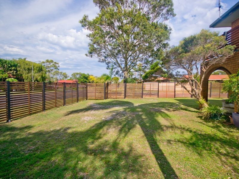 11 Waratah Avenue, Yamba NSW 2464
