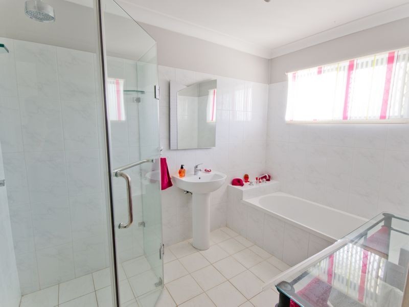 11 Waratah Avenue, Yamba NSW 2464