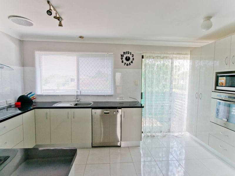 11 Waratah Avenue, Yamba NSW 2464