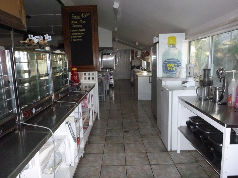 11 Yamba Street, Yamba NSW 2464