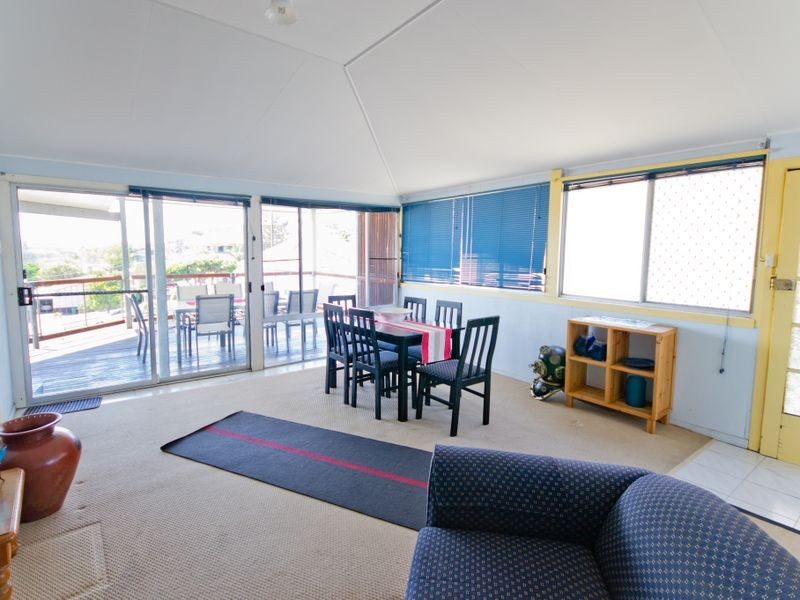 13 Campbells Lane, Yamba NSW 2464