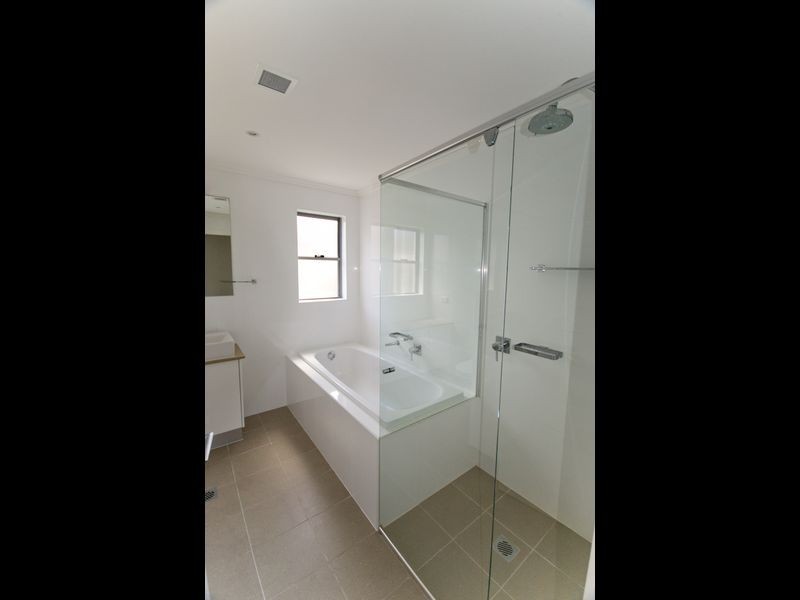Bimbadeen 2/33 Clarence Street, Yamba NSW 2464
