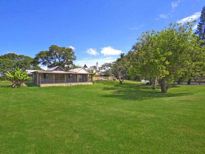 Wynyabbie House/797 Yamba Road, Yamba NSW 2464