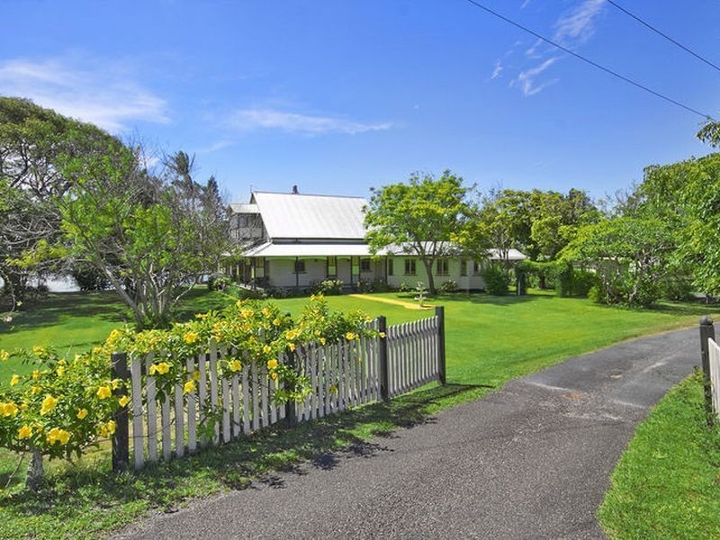 Wynyabbie House/797 Yamba Road, Yamba NSW 2464