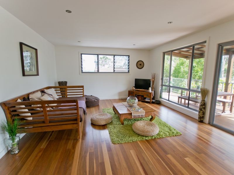 121 Lakes Boulevarde, Wooloweyah NSW 2464