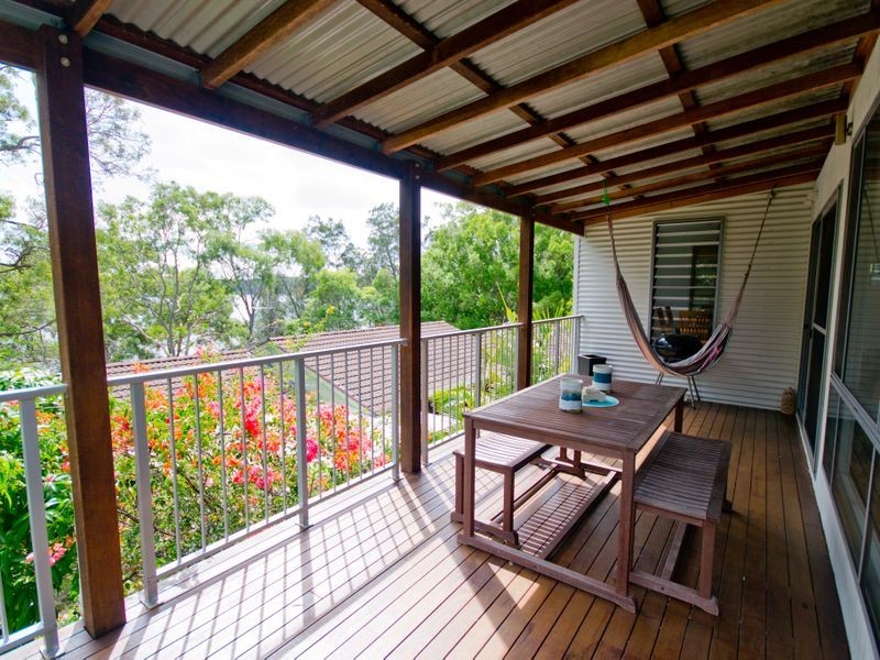 121 Lakes Boulevarde, Wooloweyah NSW 2464