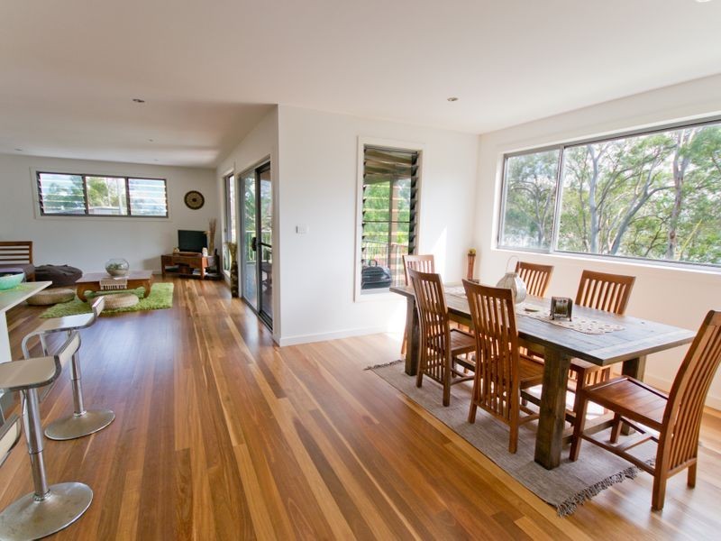 121 Lakes Boulevarde, Wooloweyah NSW 2464