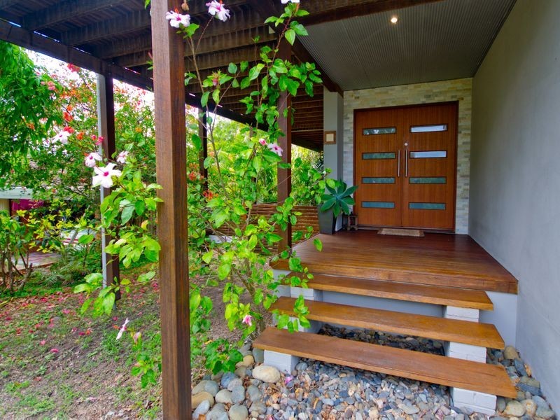 121 Lakes Boulevarde, Wooloweyah NSW 2464