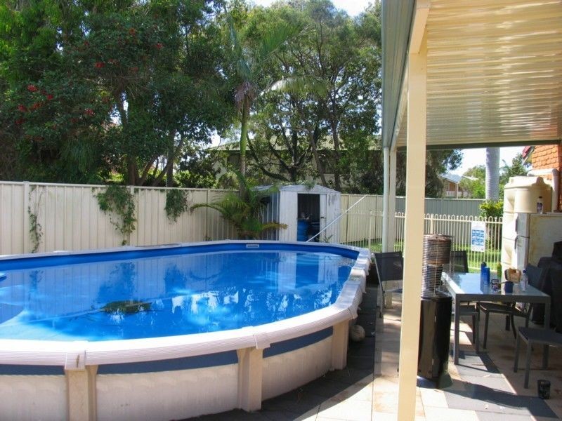 2 Banksia Place, Yamba NSW 2464