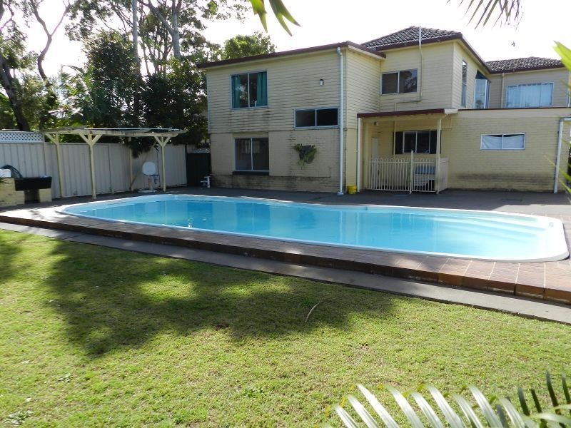 26 Yamba Road, Yamba NSW 2464
